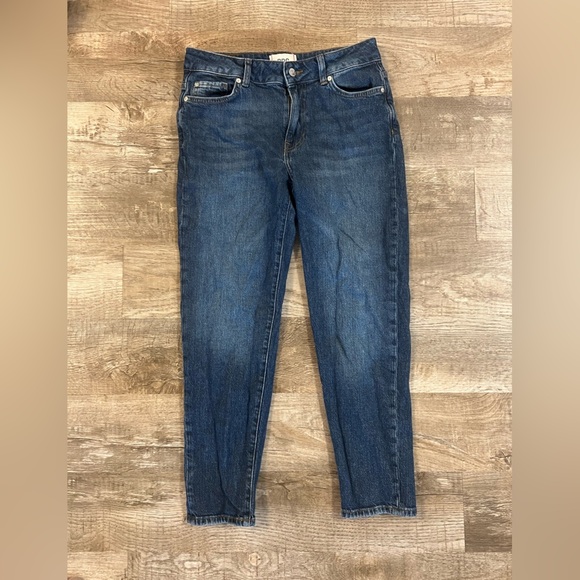 BDG Urban Outfitters Mid Rise Skinny Jean - Picture 2 of 7